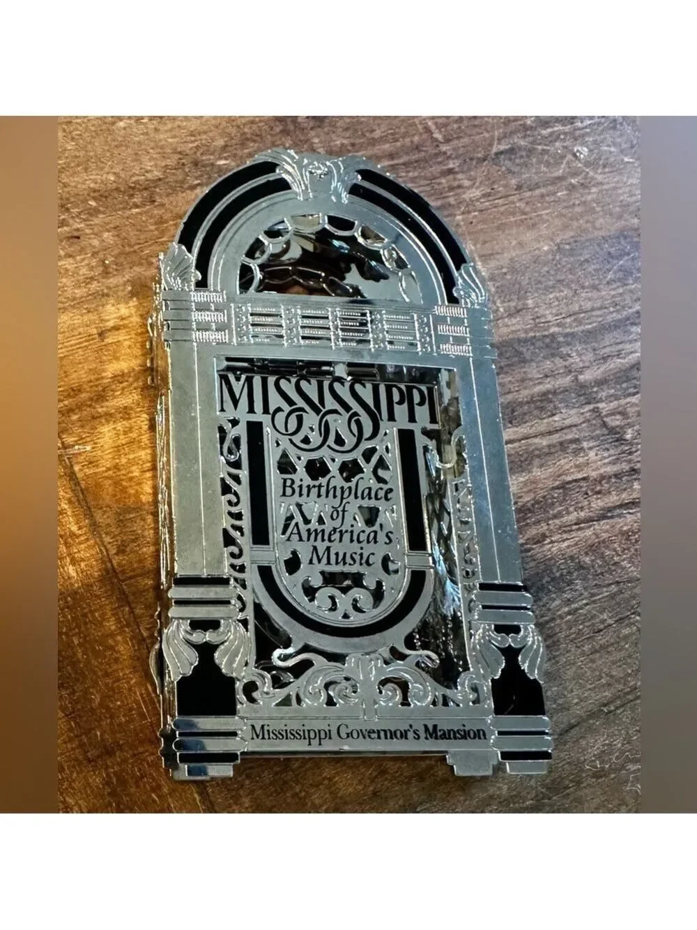 Mississippi Jukebox-shaped Christmas 2006 Ornament from MS Governor’s Mansion
